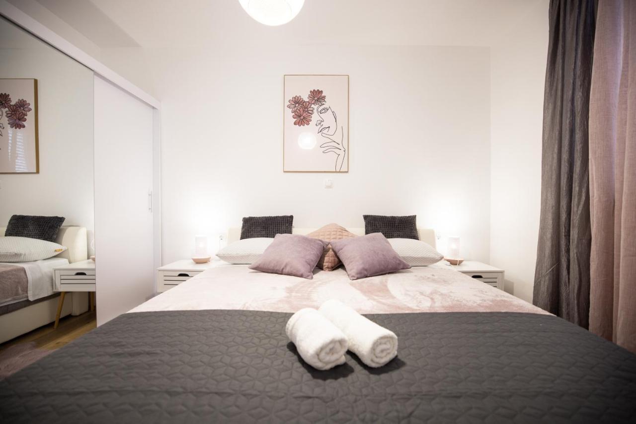 Apartmani Lelu Pridraga Εξωτερικό φωτογραφία