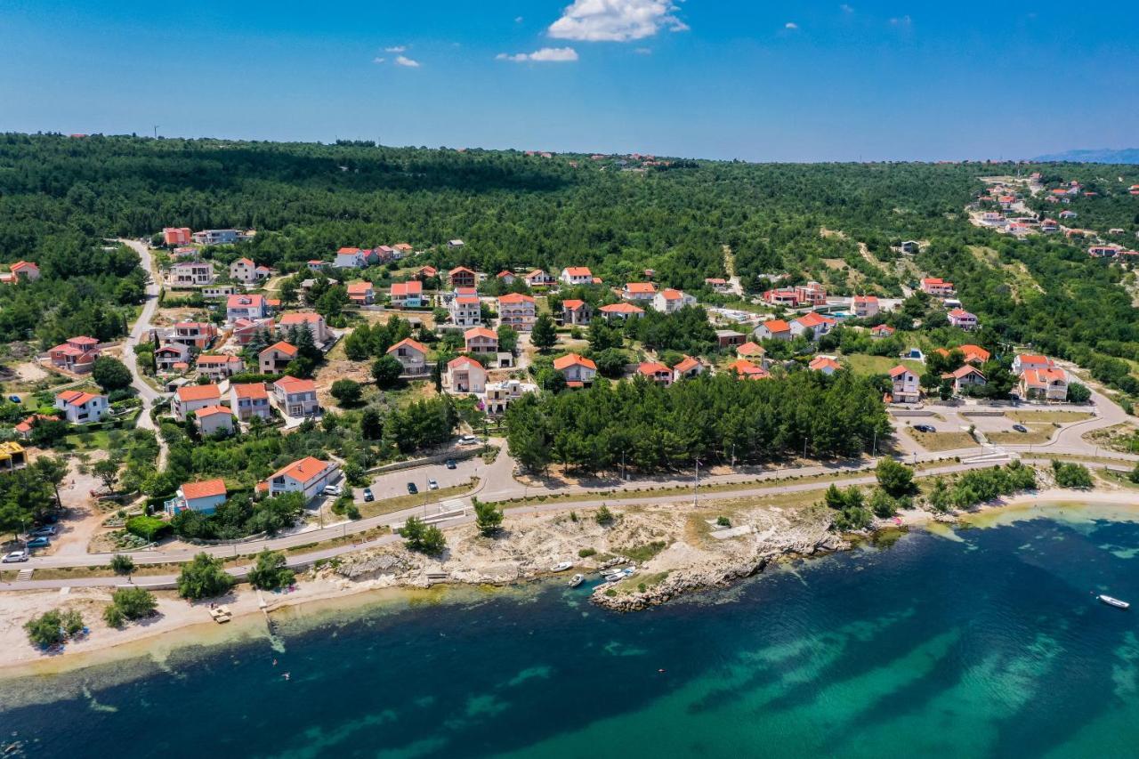 Apartmani Lelu Pridraga Εξωτερικό φωτογραφία