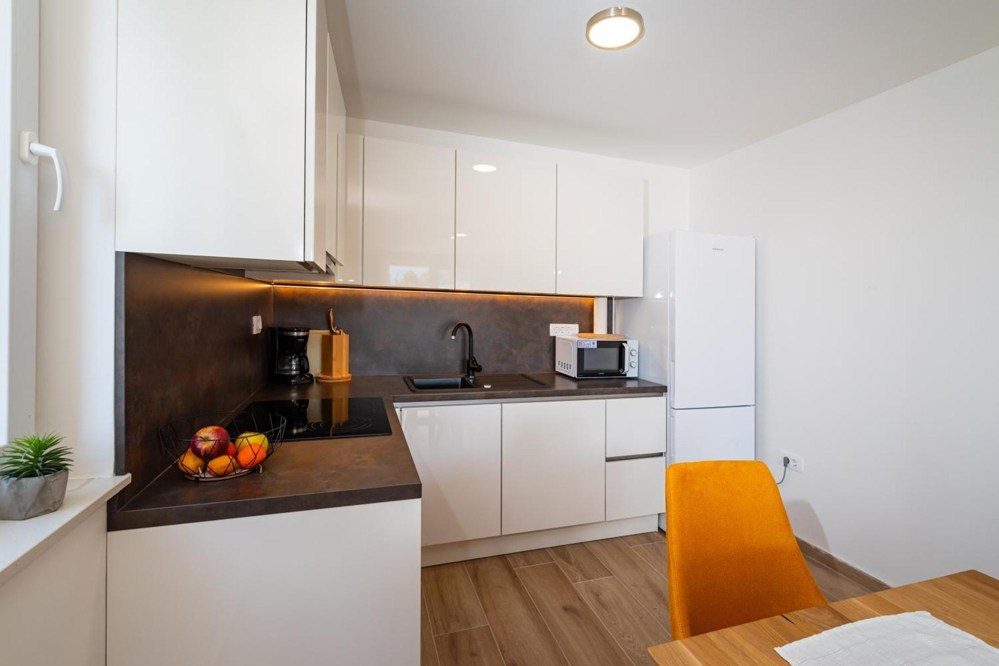 Apartmani Lelu Pridraga Εξωτερικό φωτογραφία