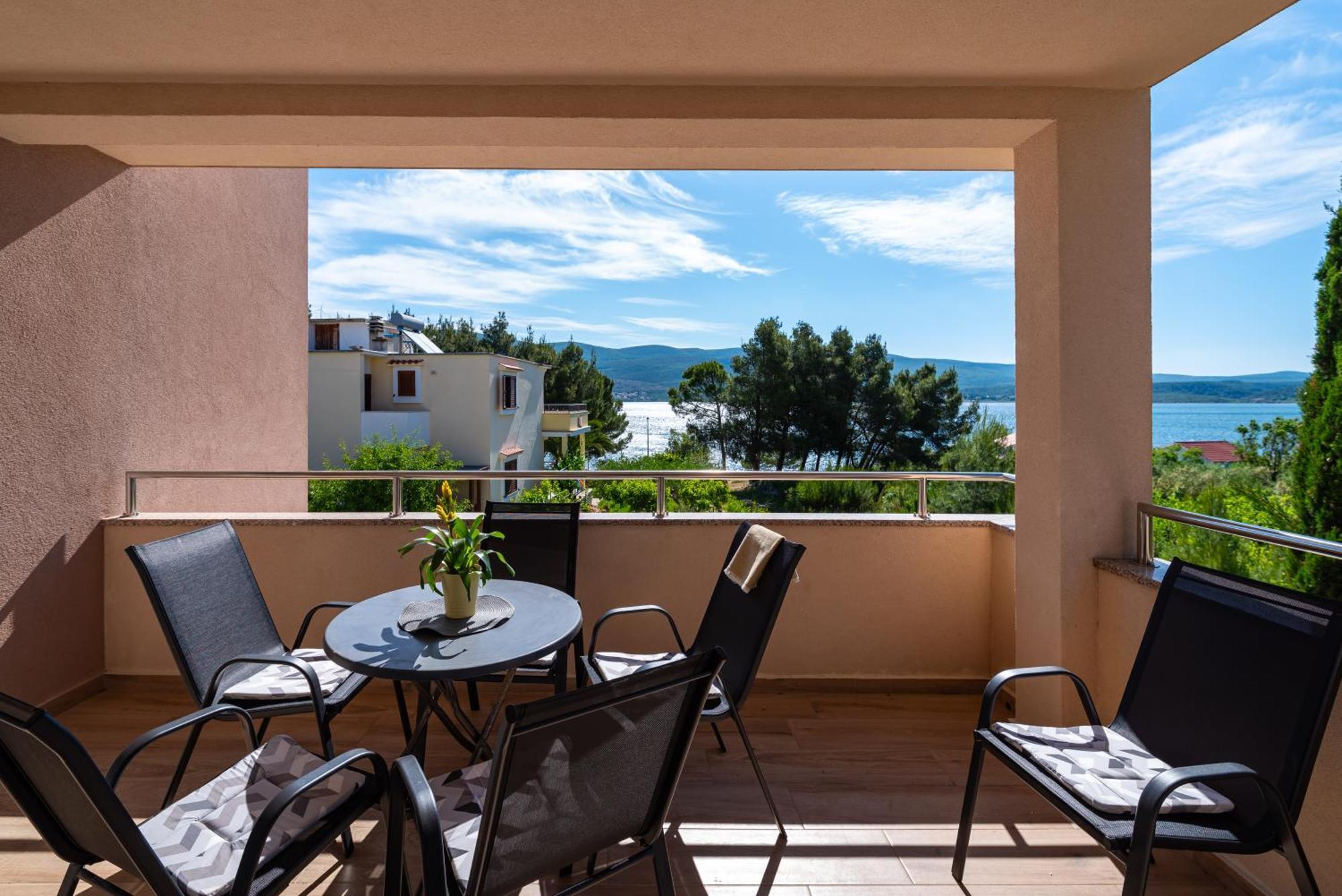 Apartmani Lelu Pridraga Εξωτερικό φωτογραφία