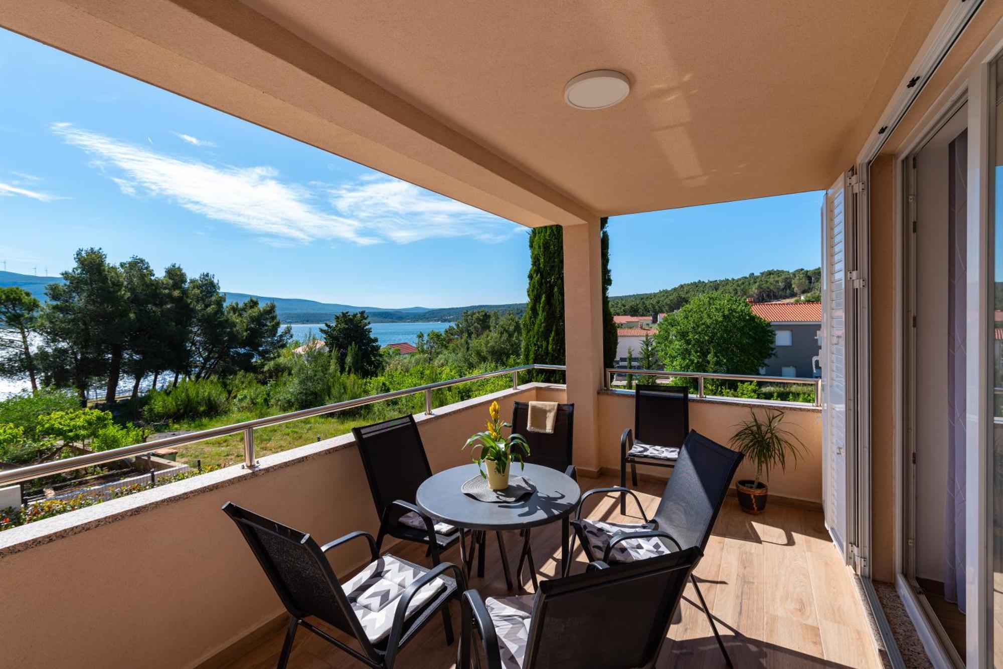 Apartmani Lelu Pridraga Εξωτερικό φωτογραφία
